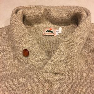 Vintage Wool Sweater - cool neckline